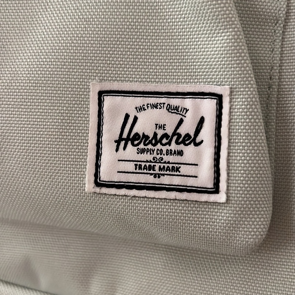 Mini Herschel Backpack - Picture 4 of 16
